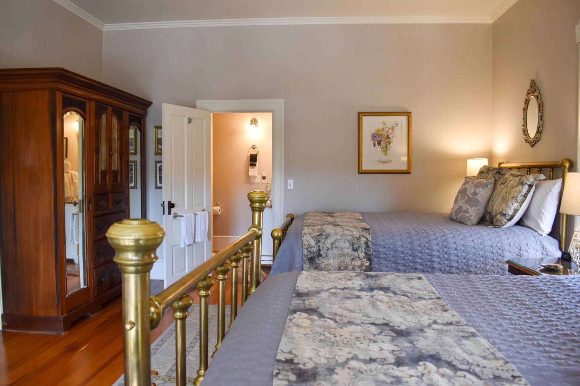 Mccall House Boutique Hotel Ashland Bagian luar foto